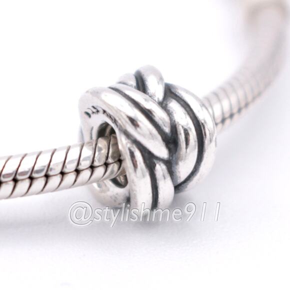 Authentic PANDORA Forget-Me-Knot Charm - 790484 - Picture 1 of 9